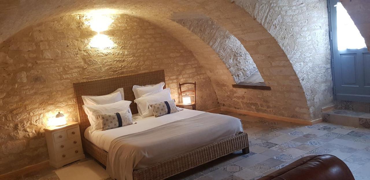 La Cour Saint Louis Bed and Breakfast Castelnau-Montratier Εξωτερικό φωτογραφία